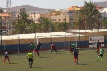 Momento del partido (Foto José Carlos Vega)