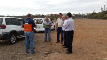Diego Ojeda, en el Barranco Real junto a la comitiva (Foto TA)