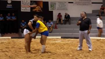 Momento de la luchada (Foto tA)