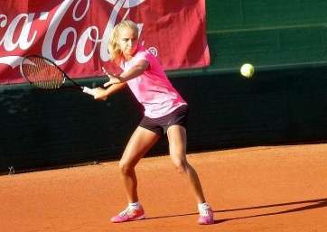 Nerea Guerra, la grancanaria llega a la final del Torneo Gran Canaria Yellow Bowl (Foto TA)