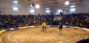 El terrero del Roque Nublo registró un gran lleno (Foto TA)