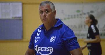 Paco Santana, entrenador del Rocasa (Foto TA)