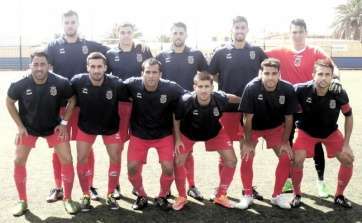 Formación habitual de la UD Telde en esta temporada (Foto José Carlos Vega)
