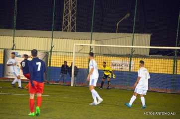 Momento del partido de esta noche (Foto TA)