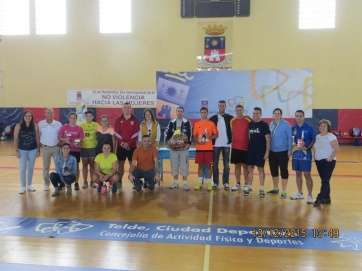 Participantes en una competición de crossminton, en un evento anterior (Foto TA)