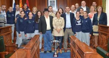 Imágenes con la recepción brindada hoy al Rocasa en San Juan en la Basílica y el pleno (Foto TA)