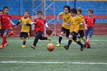 Imagen de archivo de uno de los partidos del Torneo Municipal de Fútbol Base (Foto TA)