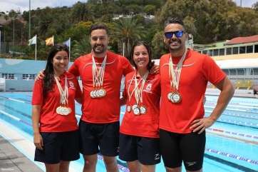 Miembros del CN Faynagua, con sus preseas (Foto TA)