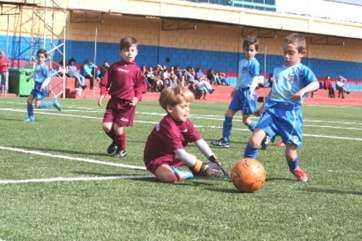 Benjamines en un partido en El Hornillo (Foto TA)