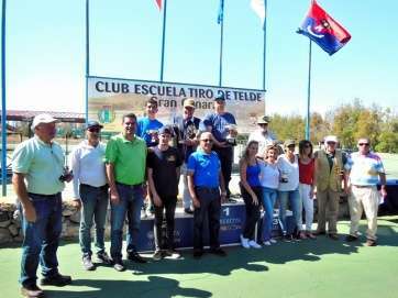 Entrega de premios en las últimas copas disputadas en Lomo Pollo (Foto TA)