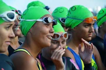 Verónica Navarro, el domingo, en el Triatlón de Salinetas  (Foto TA)