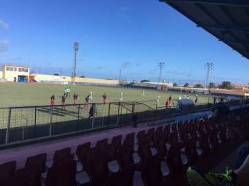 Momento inicial del partido (Foto TA)