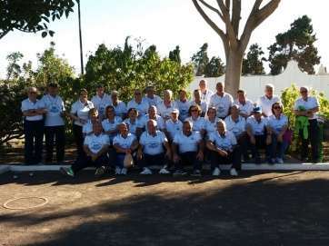 Foto de familia del encuentro lúdico celebrado en el Parque de San Juan (Foto TA)