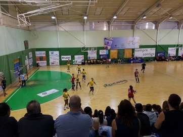Momento del partido jugado esta noche en el Pabellón Antonio Moreno de Las Remudas (Foto TA)