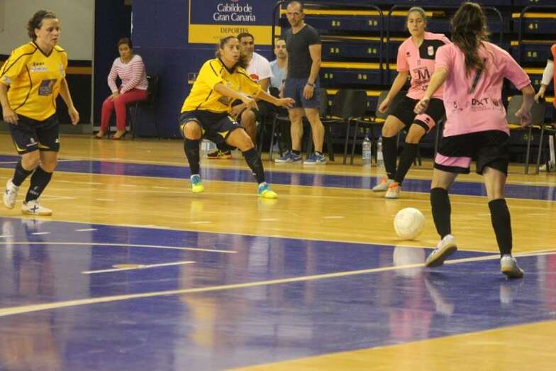 El choque se disputó este domingo en el CID de la capital grancanaria (Foto TA)