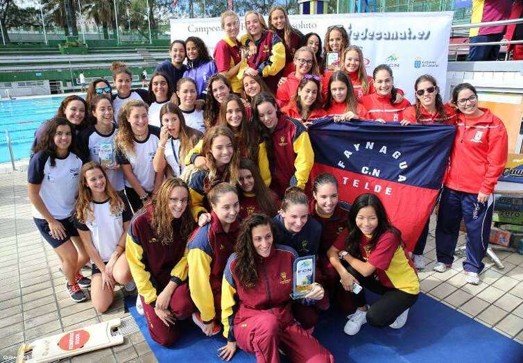 Nadadoras del Club Faynagua (Foto TA)