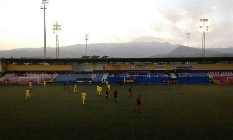 El choque se disputó esta tarde en el Estadio Municipal Pablo Hernández de Telde (foto Teldeporte)