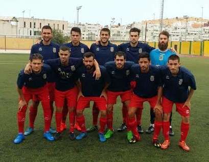 Formación inicial que presentó el Telde en el partido jugado en Arucas al inicio de este temporada (Foto José Carlos Vega)