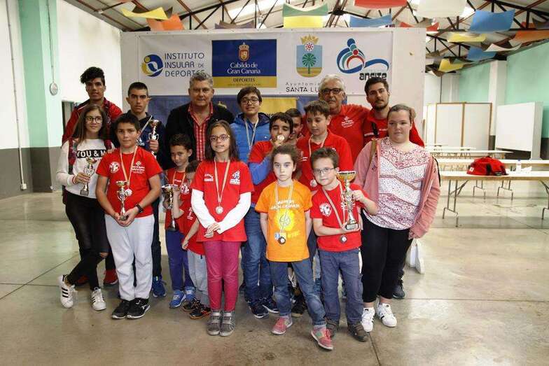 Jóvenes promesas del ajedrez de Telde (Foto TA)