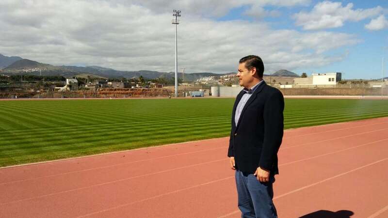 El concejal Diego Ojeda, visitando las obras (Foto TA)