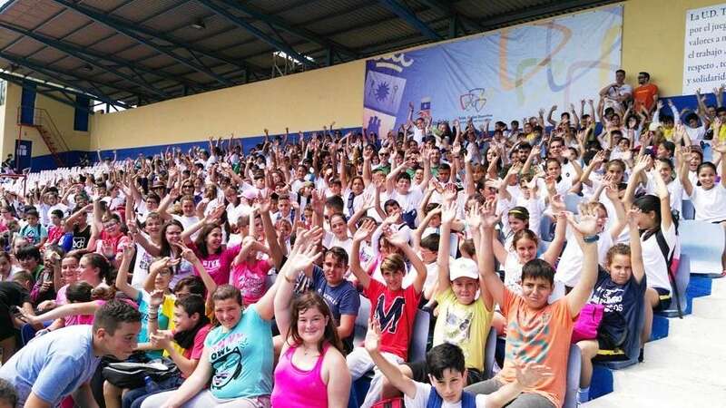 Imagen de archivo de una concentración escolar deportiva en El Hornillo (Foto TA)