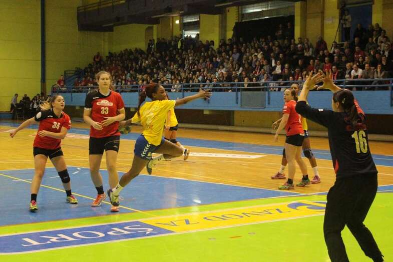 Imagen de archivo de un partido del Rocasa de esta temporada (Foto TA)