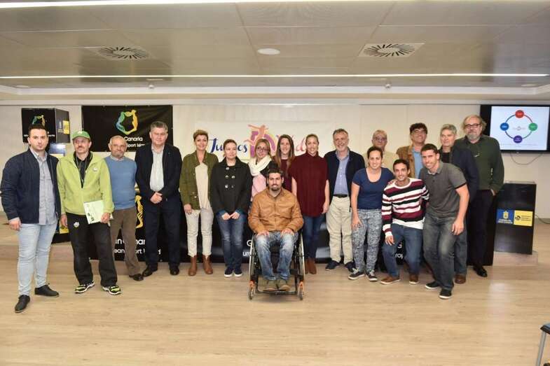 Imagen de la presentación ayer de 'JuegosDVida' (Foto TA)