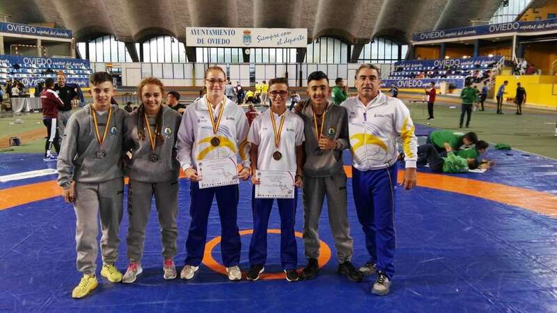 Medallistas del club teldense (Foto TA)