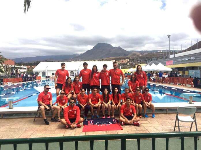 Nadadores del club teldense Faynagua