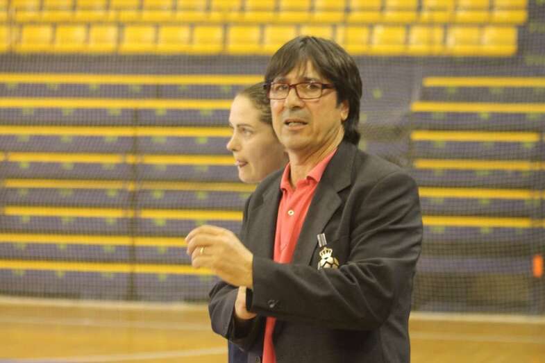 Roberto Llamas, entrenador del equipo teldense (Foto TA)