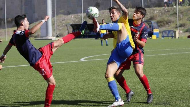 Imagen de archivo del partido de ida de este temporada entre ambos equipos (Foto Acfi Press)