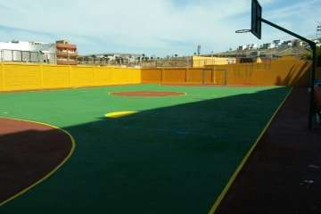 Obras de arreglo de la cancha (Foto TA