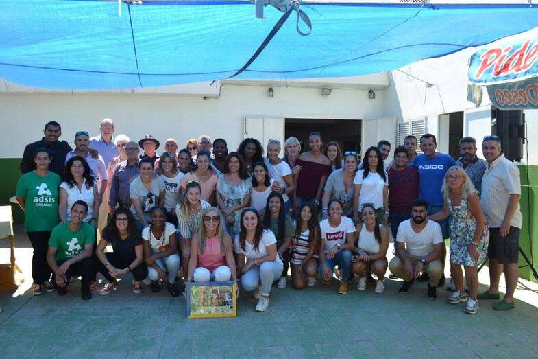 Asistentes al encuentro de confraternización (Foto TA)