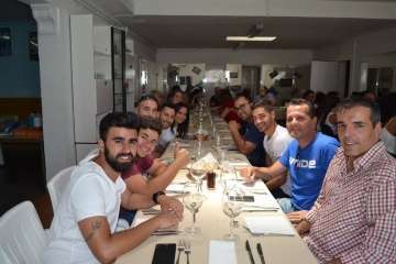 Almuerzo de confraternización del Rocasa Gran Canaria ACE (Foto CB Remudas)