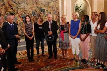 Recepción de la Reina al Rocasa como equipo campeón de la Copa de la Reina (Foto TA)