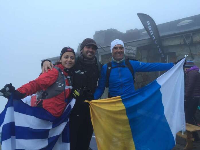 El teldense Leoncio Ramírez (d) junto al periodista Edu Viera (Foto TA)