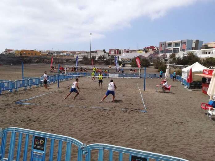 Imagen de uno de los partidos disputados este sábado (Foto TA)