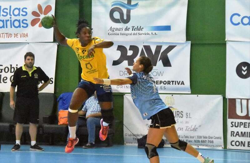 El partido se disputó a las 13.00 horas en el Pabellón Antonio Moreno (Foto TA)