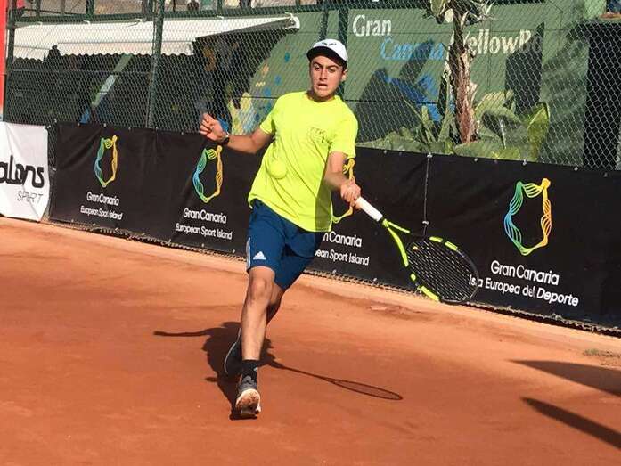 El tenista Tomás Quesada (Foto TA)