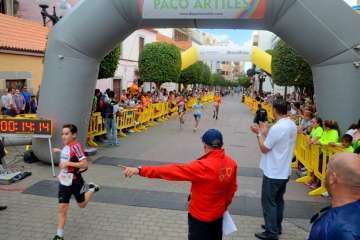 Rubén Palomeque se impone en la XXIX Carrera Popular Paco Artiles de Telde (Foto Francisco Javier Santana)