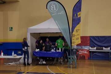 Éxito de la zumba solidaria en Telde (foto TA)