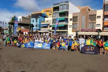Encuentro Insular de Escuelas de Lucha Canaria en Melenara-Telde (Foto TA)