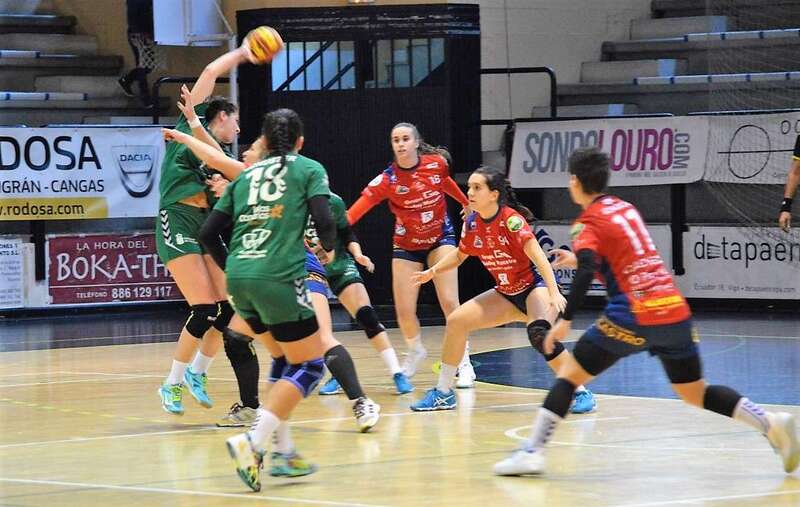 Imagen del encuentro de esta tarde en Porriño (Foto TA)