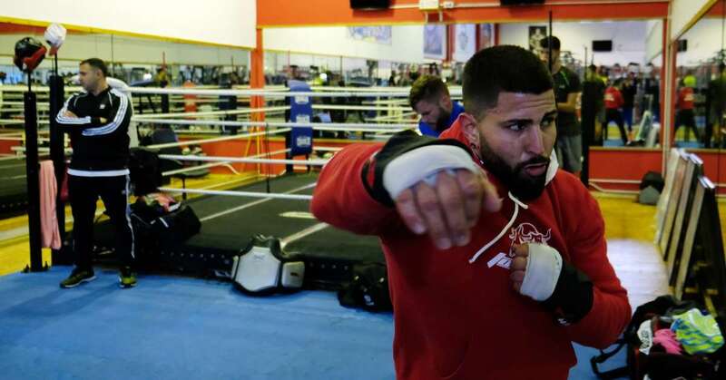 El púgil teldense Ferino V, durante uno de los entrenamientos ya a las órdenes de Formento (Foto TA)
