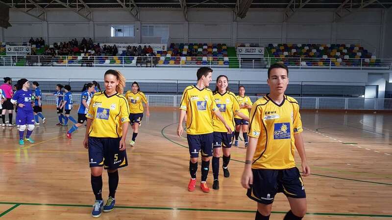 Las jugadoras del Preconte Telde, en el partido de este sábado (Foto TA)