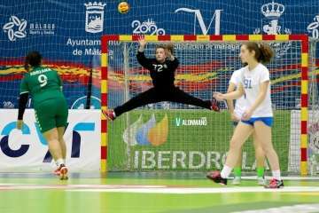 El Rocasa Gran Canaria se lleva la Mini Copa de la Reina tras vencer al Aula Valladolid (Foto Valonmano.com y TA)