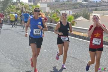 Francisco Cabrera gana la VII Vuelta Atlética MACAM 2018 (Foto Vero Navarro)
