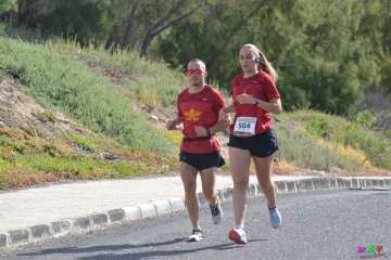 Francisco Cabrera gana la VII Vuelta Atlética MACAM 2018 (Foto Vero Navarro)