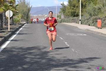Francisco Cabrera gana la VII Vuelta Atlética MACAM 2018 (Foto Vero Navarro)