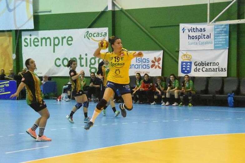 Imagen de archivo de un partido del Rocasa en esta temporada (Foto TA)